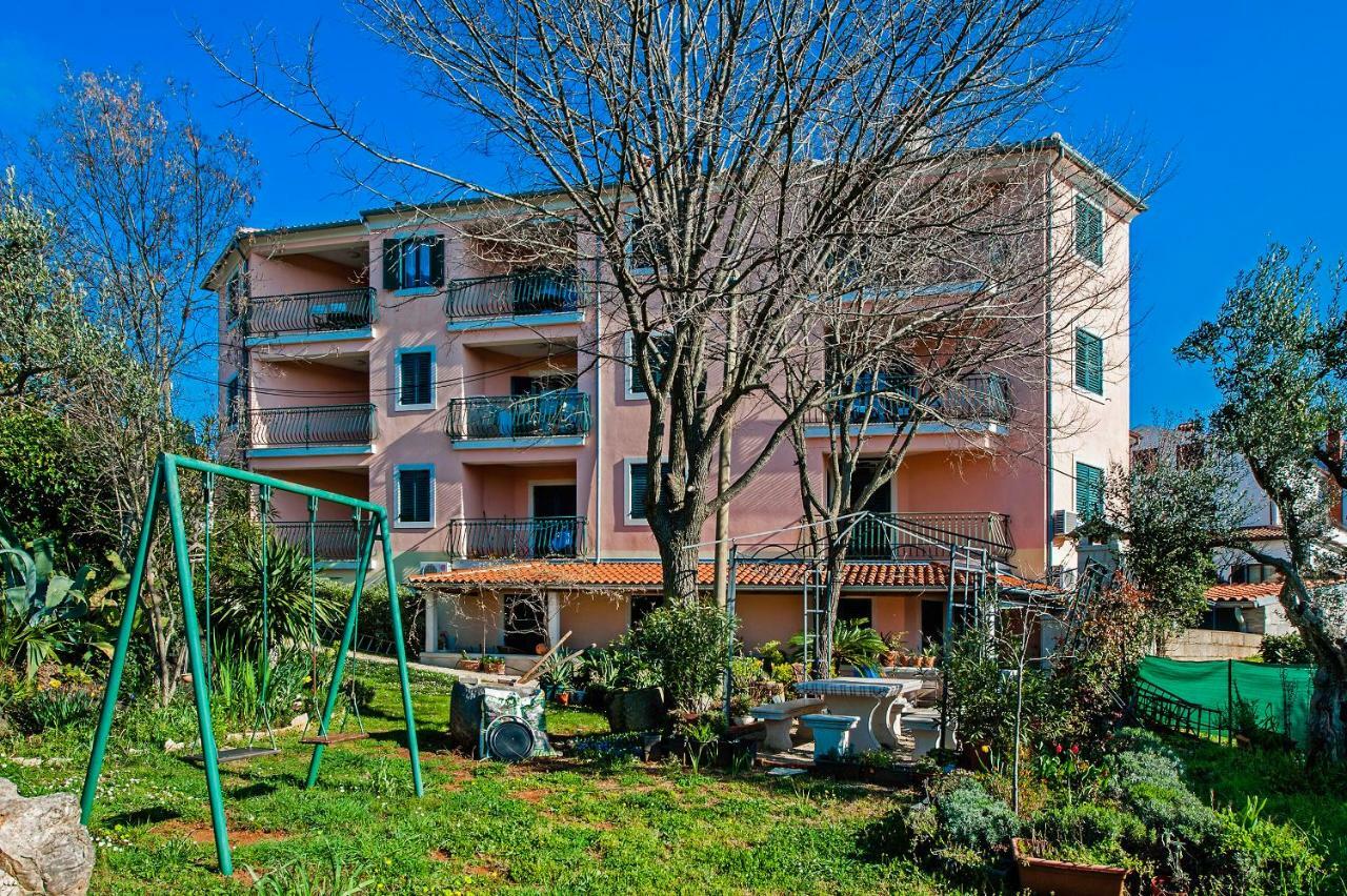 Apartment Mareonda *